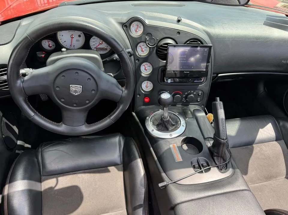 2005 Dodge Viper 3rd Gen - Image 6 of 11