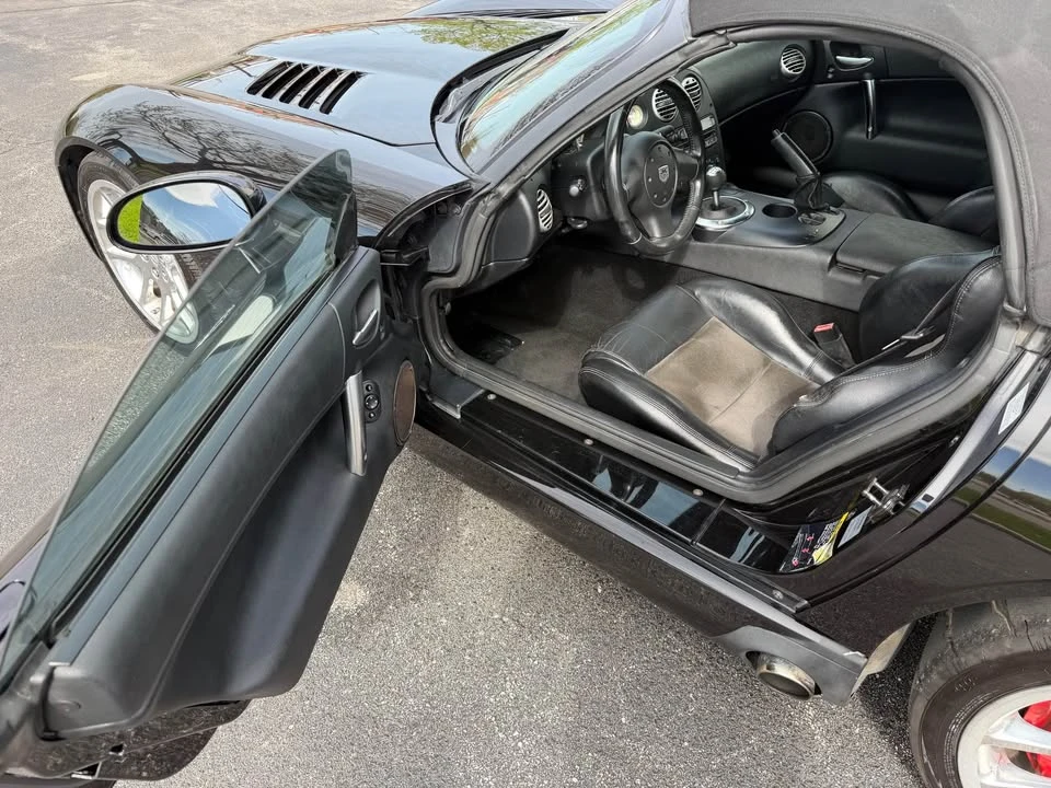 2005 Dodge Viper 3rd Gen - Image 12 of 19