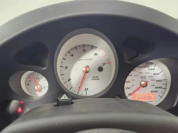 2005 Dodge Viper 3rd Gen - Image 12 of 17