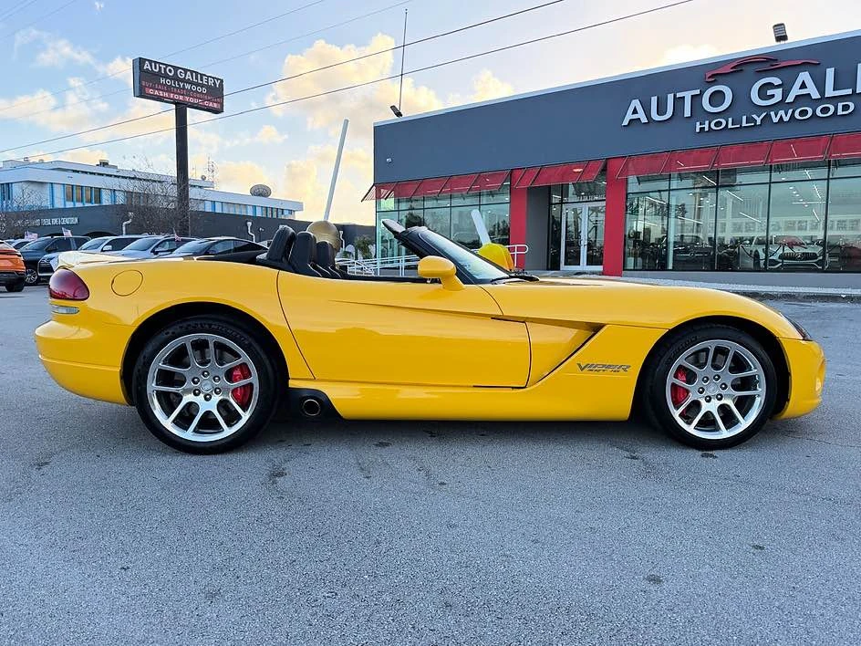 2005 Dodge Viper 3rd Gen - Image 4 of 11
