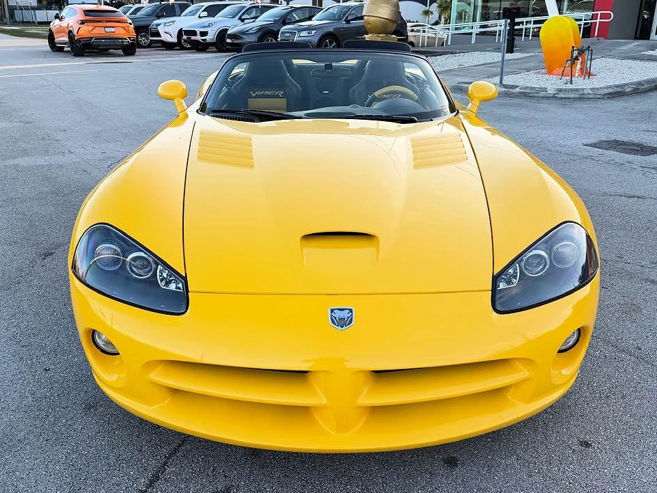 2005 Dodge Viper 3rd Gen - Image 5 of 11
