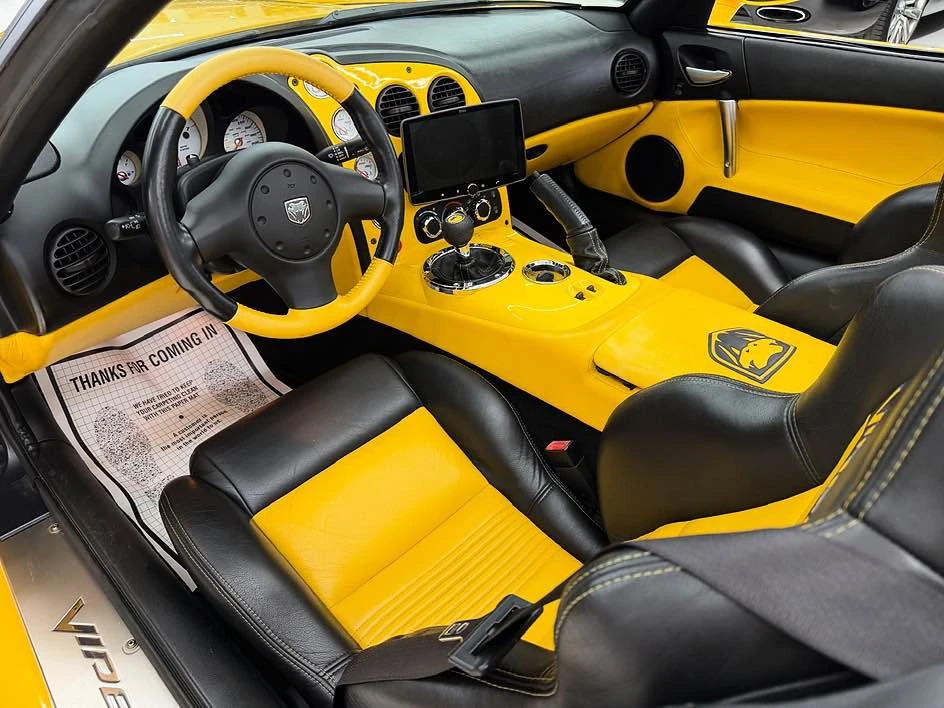 2005 Dodge Viper 3rd Gen - Image 7 of 11