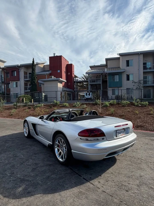 2005 Dodge Viper 3rd Gen - Image 4 of 14