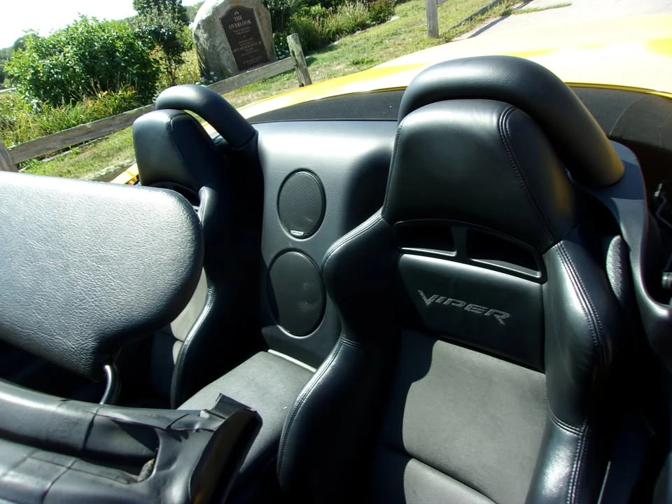 2005 Dodge Viper 3rd Gen - Image 4 of 15