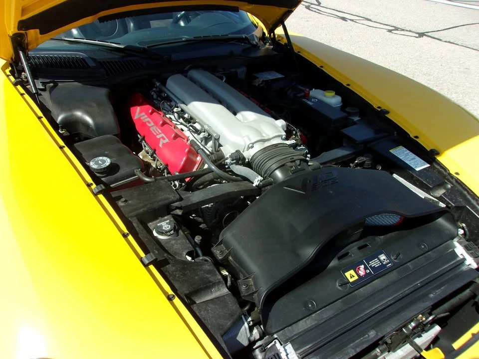 2005 Dodge Viper 3rd Gen - Image 9 of 15