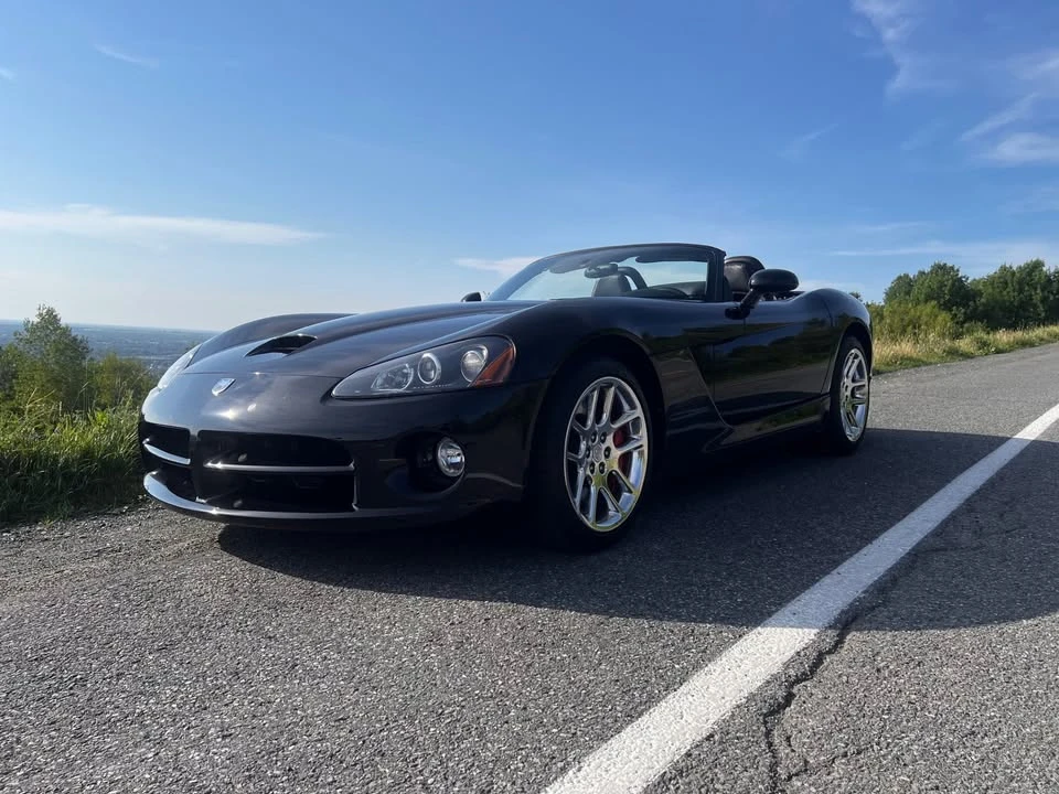 2005 Dodge Viper 3rd Gen - Image 2 of 10