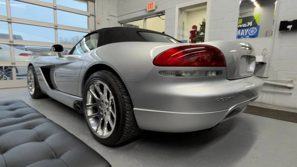 2005 Dodge Viper 3rd Gen - Image 6 of 10