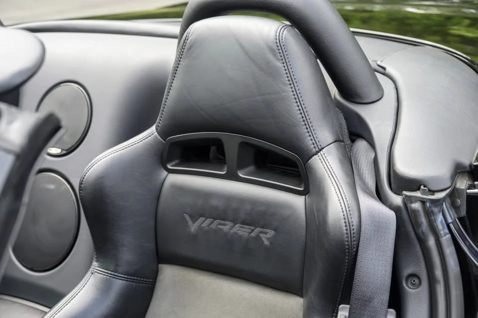 2005 Dodge Viper 4th Gen - Image 4 of 5