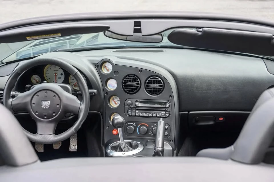 2005 Dodge Viper 4th Gen - Image 5 of 5