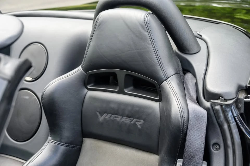 2005 Dodge Viper 3rd Gen - Image 5 of 6