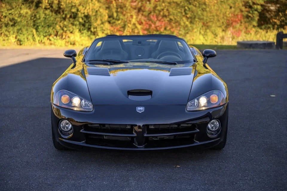 2005 Dodge Viper 4th Gen - Image 2 of 5