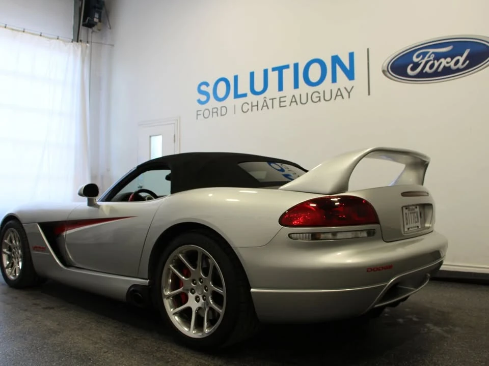2005 Dodge Viper 3rd Gen - Image 2 of 20