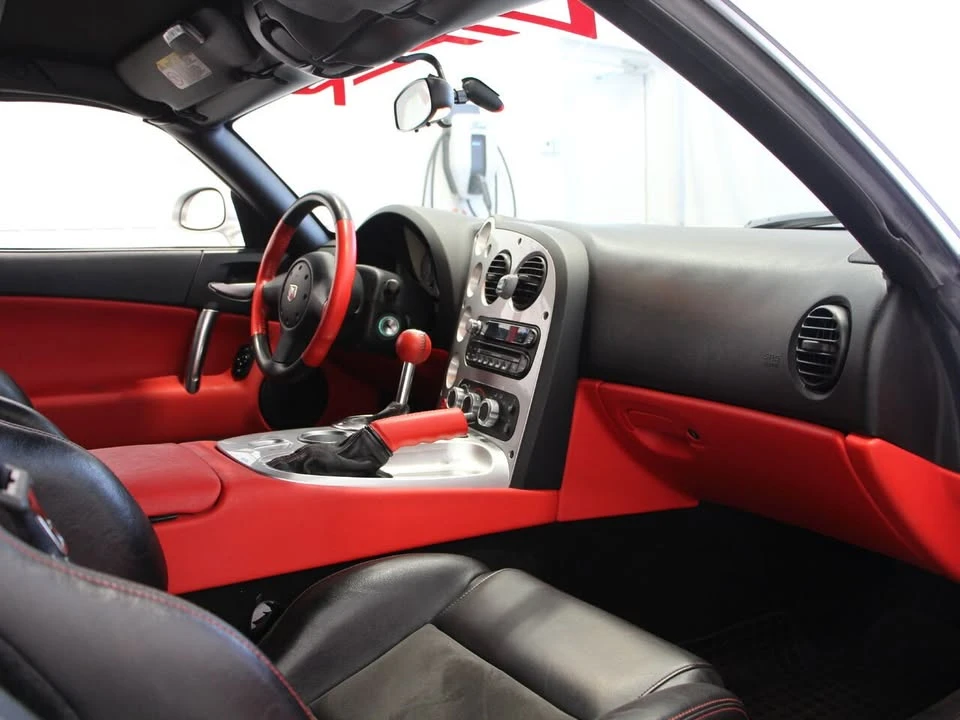 2005 Dodge Viper 3rd Gen - Image 7 of 20