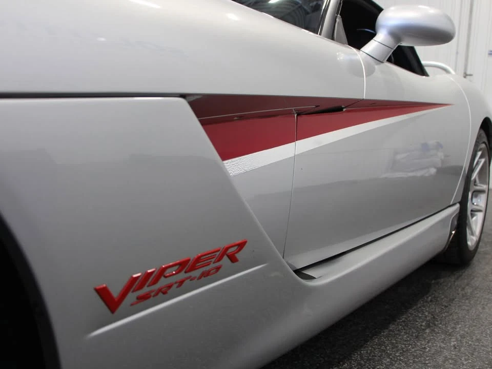 2005 Dodge Viper 3rd Gen - Image 20 of 20