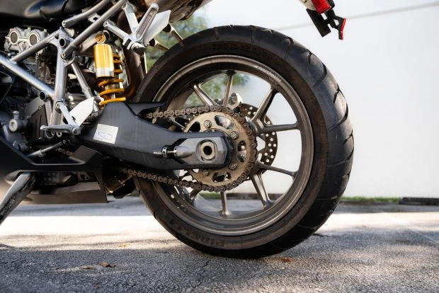 2005 Ducati 749 - Image 6 of 6