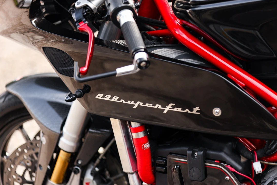 2005 Ducati 999 - Image 11 of 30