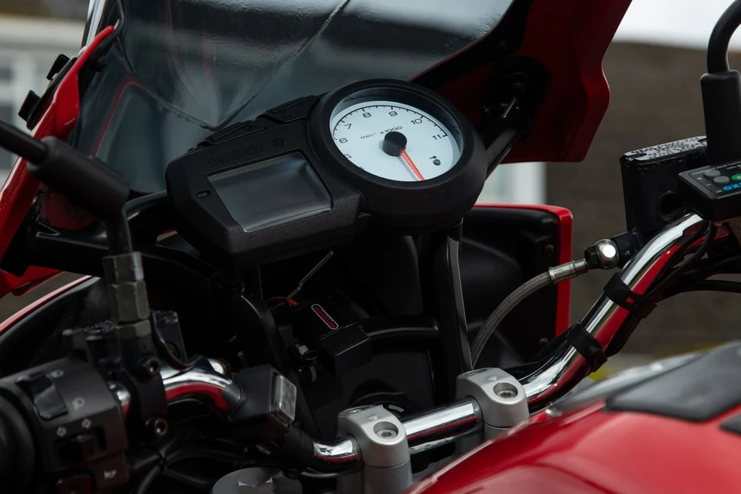 2005 Ducati Multistrada - Image 12 of 30