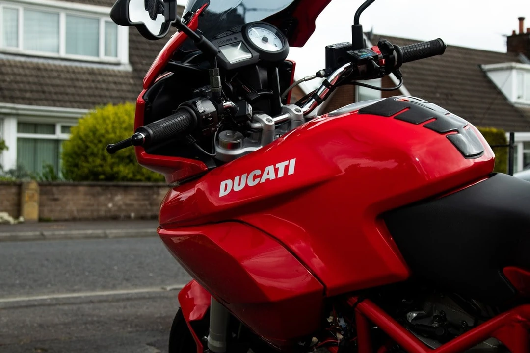 2005 Ducati Multistrada - Image 11 of 30