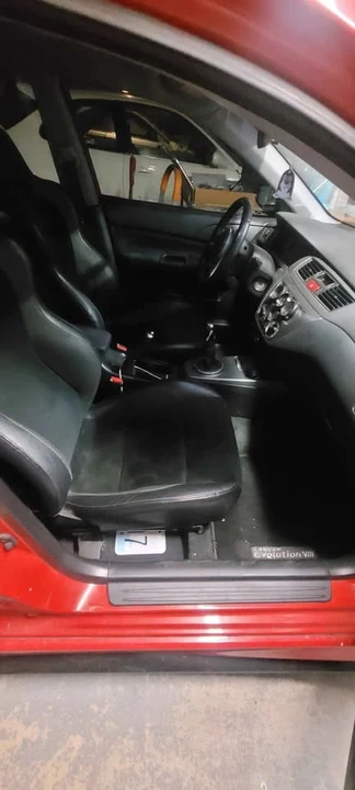 2005 Mitsubishi Lancer Evolution VIII 7th Gen - Image 6 of 7