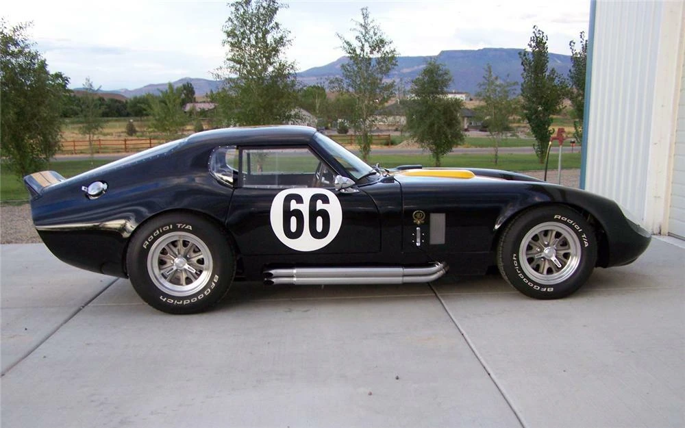2005 Factory Five Type 65 - Image 5 of 5