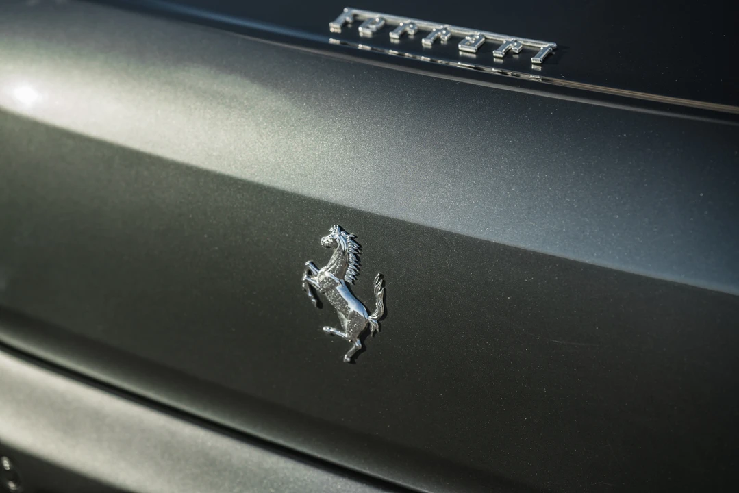 2005 Ferrari 612 - Image 27 of 31