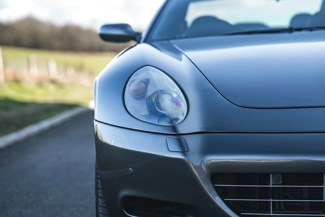 2005 Ferrari 612 - Image 21 of 31