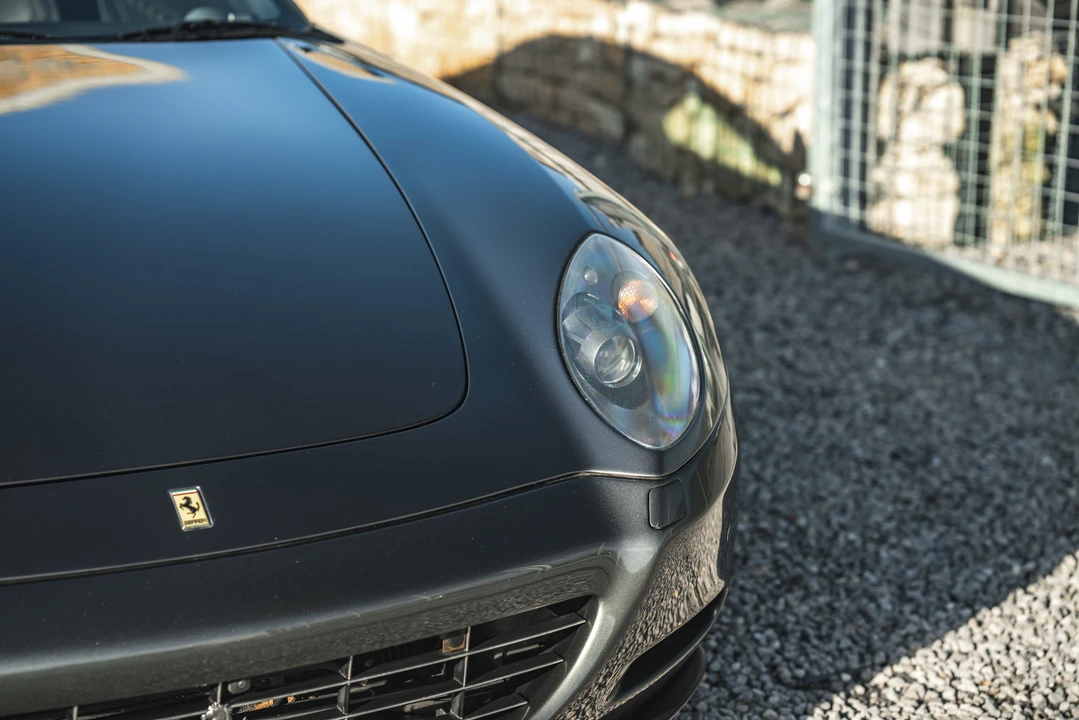 2005 Ferrari 612 - Image 30 of 31