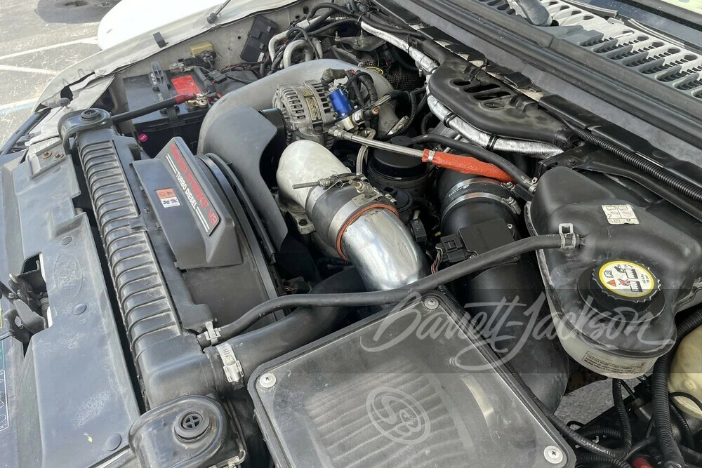 2005 Ford Excursion - Image 2 of 12