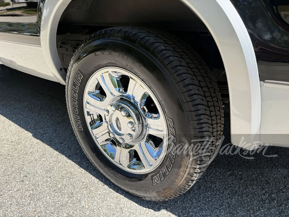 2005 Ford F-Series - Image 25 of 31