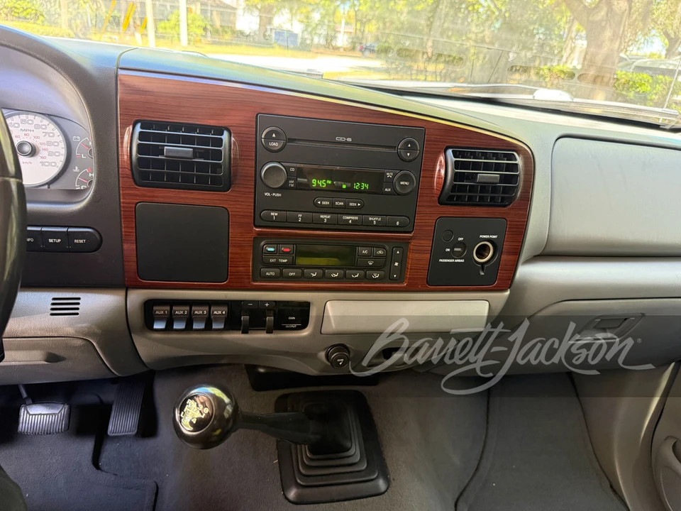 2005 Ford F-Series - Image 26 of 31