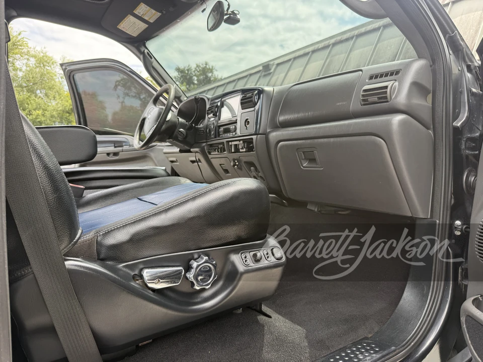 2005 Ford Super Duty 1st Gen - Image 14 of 30