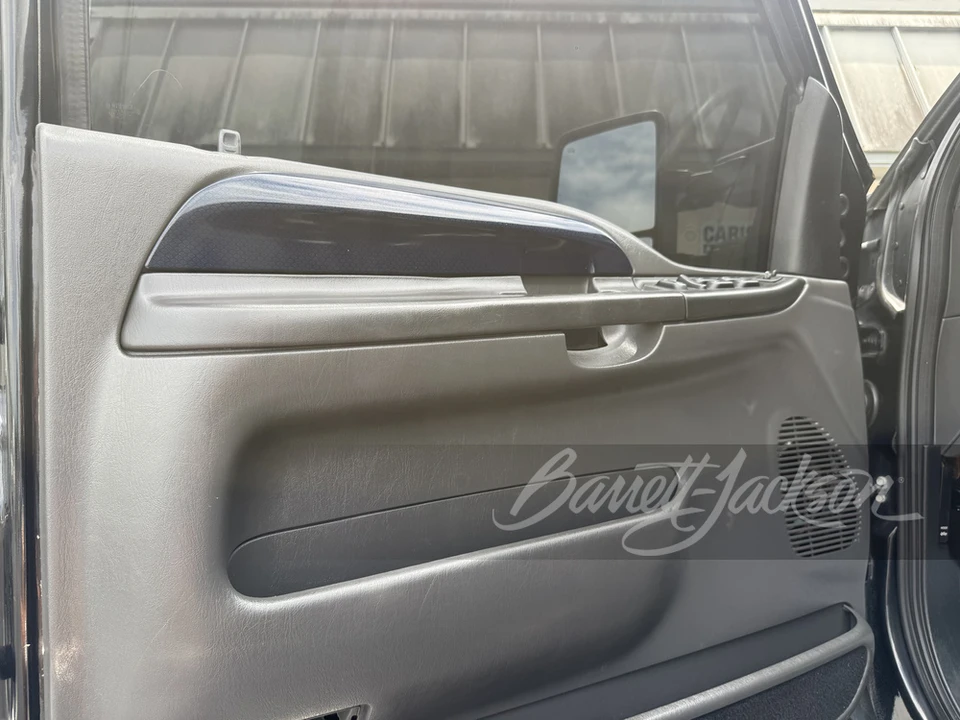 2005 Ford Super Duty 1st Gen - Image 16 of 30
