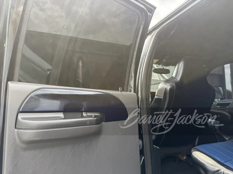 2005 Ford Super Duty 1st Gen - Image 18 of 30