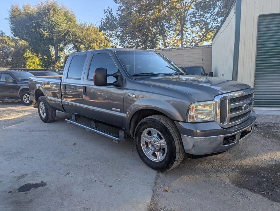 2005 Ford Super Duty 1st Gen - Image 9 of 17