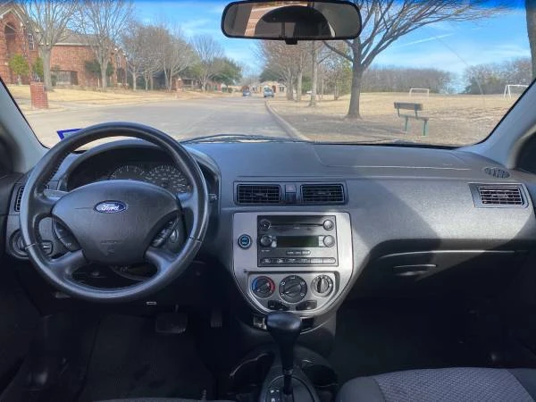2005 Ford Focus 2nd Gen - Image 7 of 13