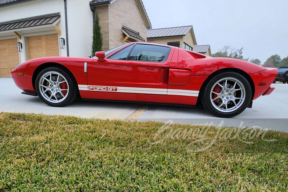 2005 Ford GT 1st Gen - Image 8 of 31