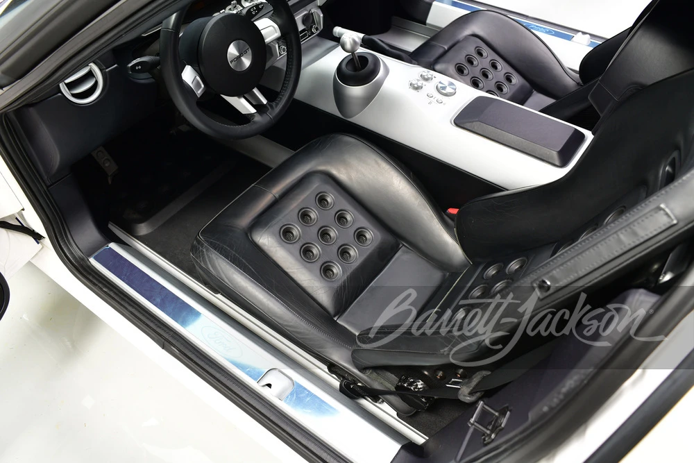 2005 Ford GT 1st Gen - Image 14 of 31