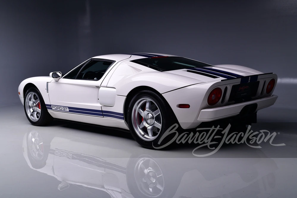 2005 Ford GT 1st Gen - Image 26 of 31