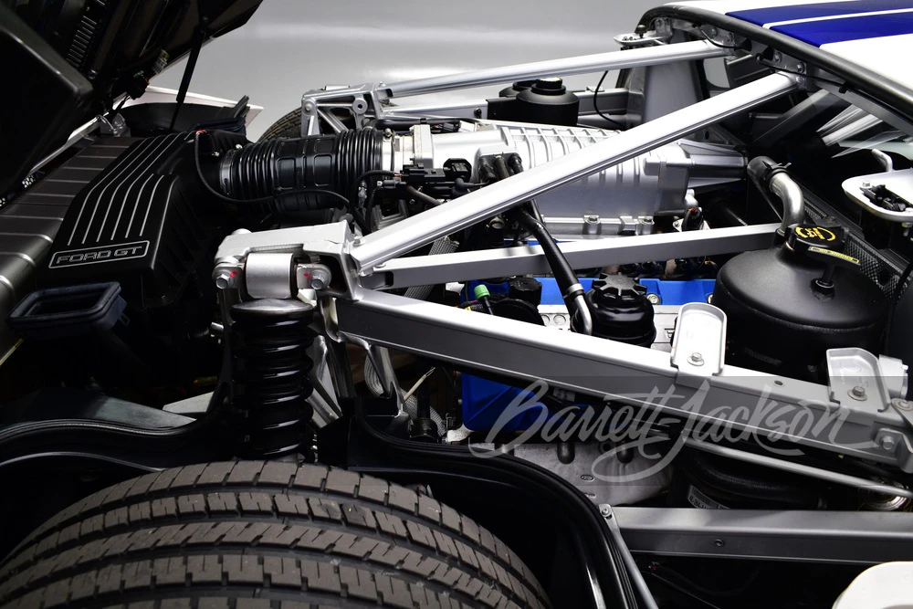 2005 Ford GT 1st Gen - Image 8 of 31