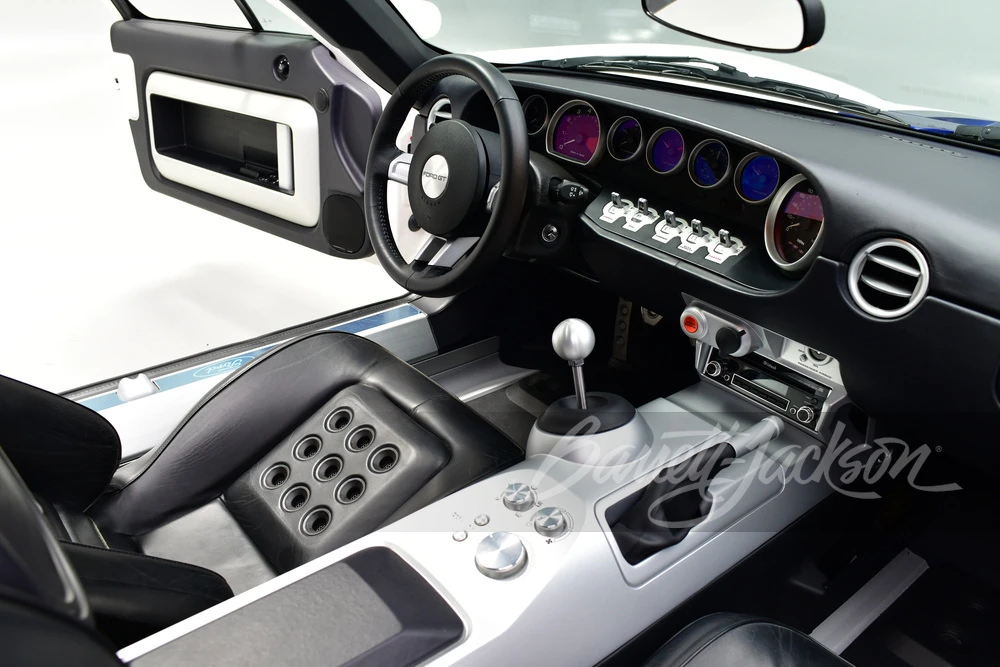 2005 Ford GT 1st Gen - Image 15 of 31