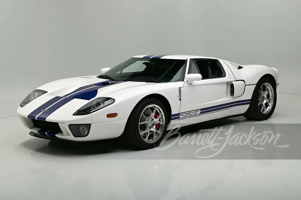 2005 Ford GT 1st Gen - Image 21 of 25