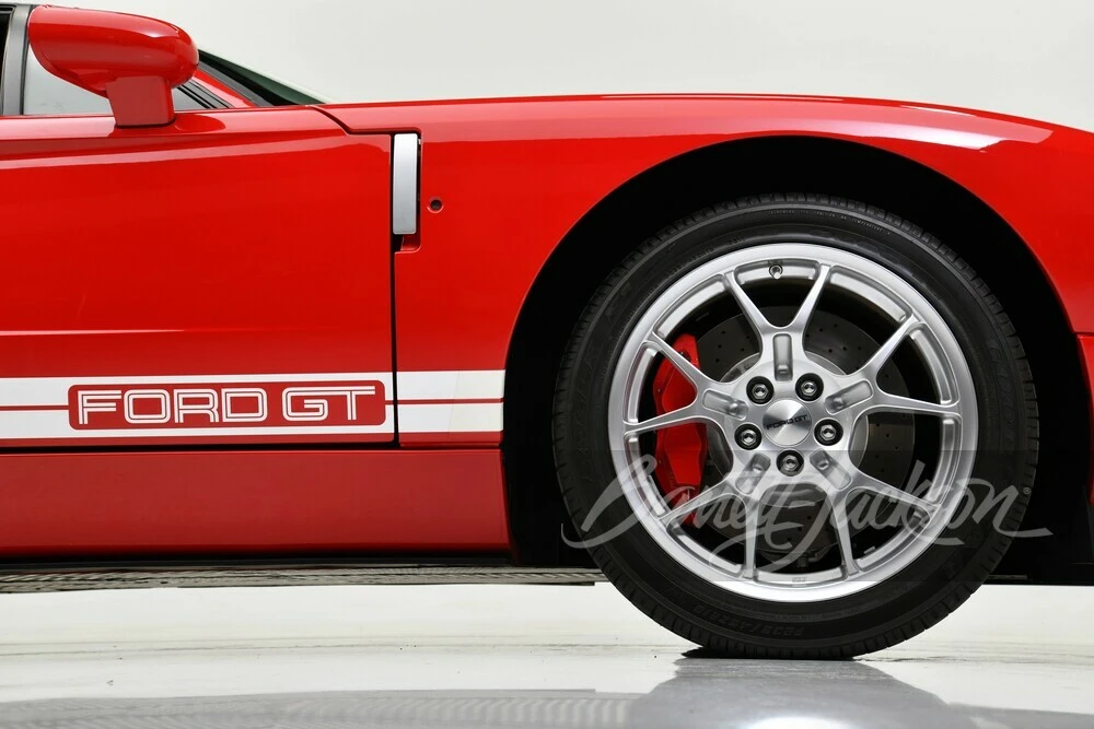 2005 Ford GT 1st Gen - Image 10 of 31