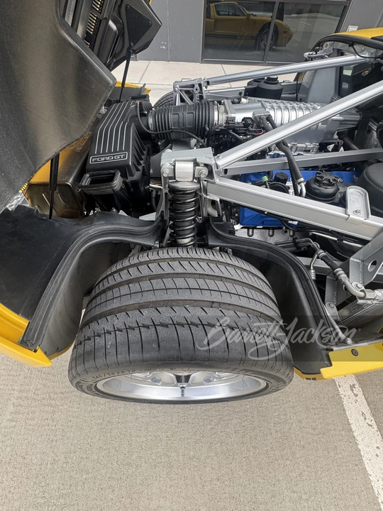 2005 Ford GT 1st Gen - Image 23 of 31