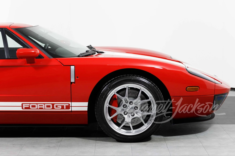 2005 Ford GT 1st Gen - Image 14 of 31