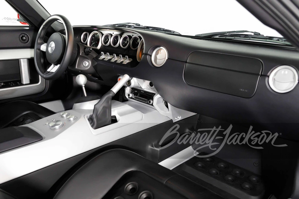 2005 Ford GT 1st Gen - Image 28 of 31