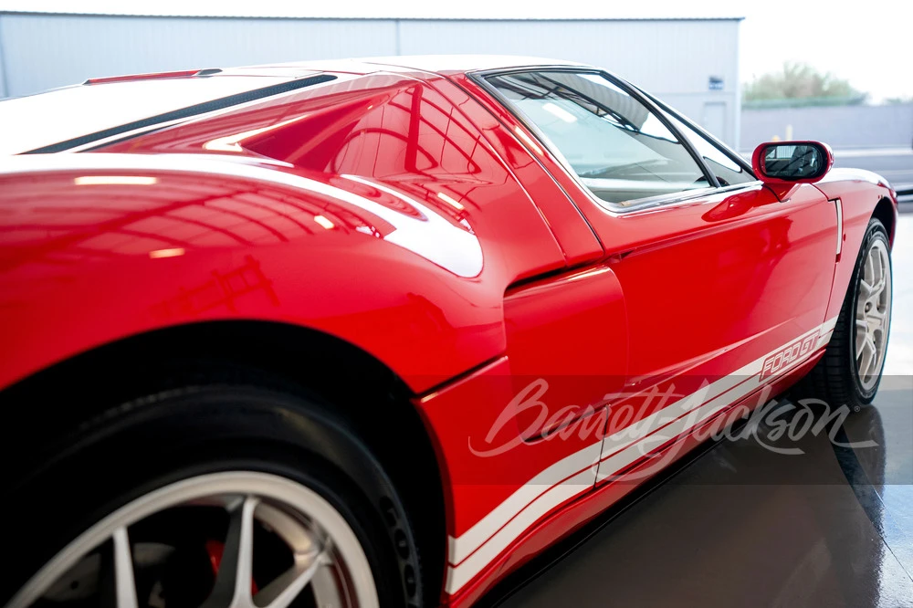 2005 Ford GT 1st Gen - Image 27 of 31