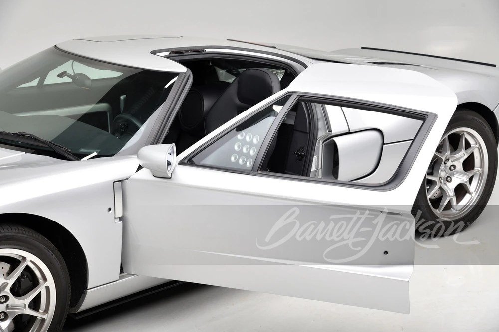 2005 Ford GT 1st Gen - Image 6 of 31