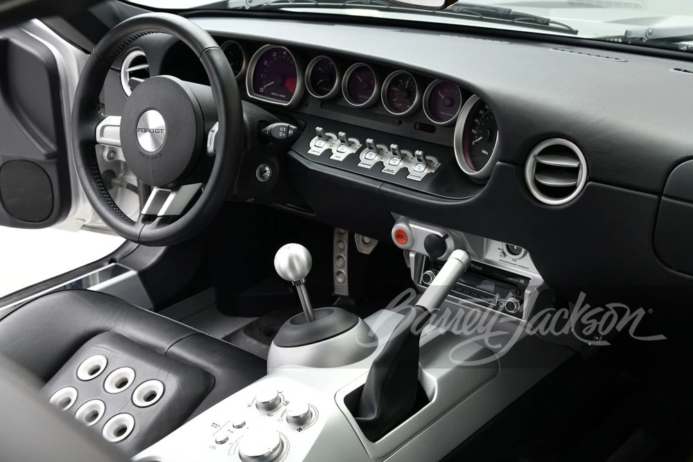 2005 Ford GT 1st Gen - Image 15 of 31