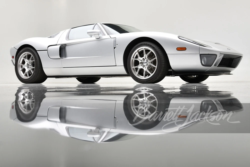 2005 Ford GT 1st Gen - Image 25 of 31