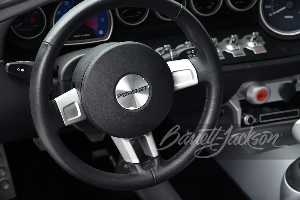 2005 Ford GT 1st Gen - Image 27 of 31